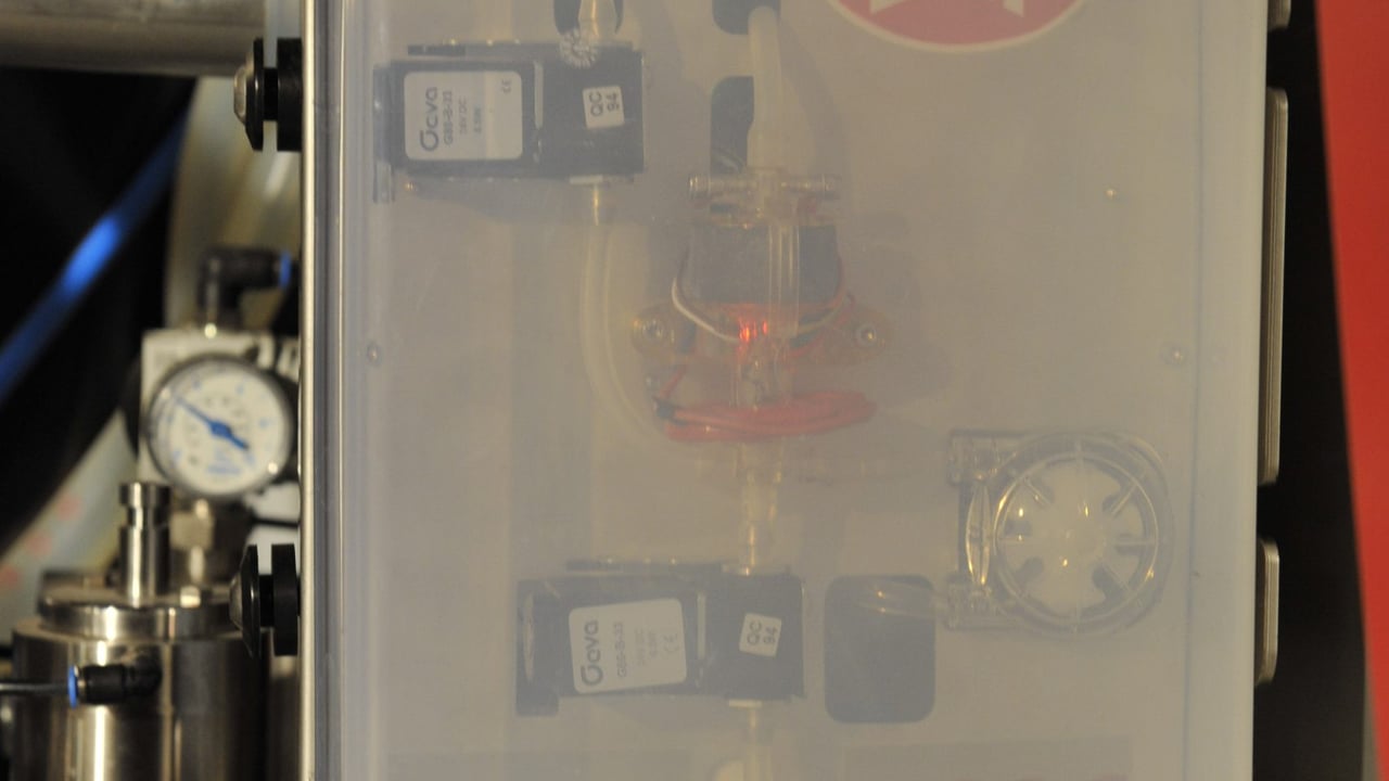 Smart milk sampling designed to reduce mastitis costs