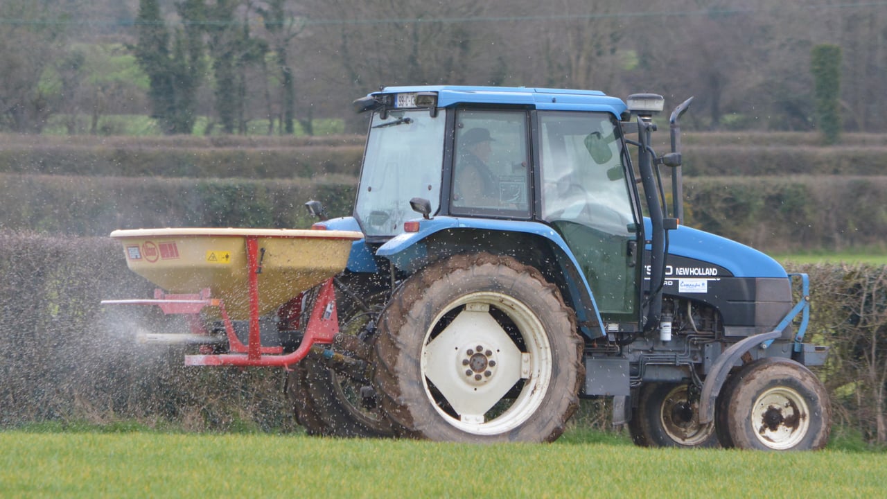 ‘Banning solid urea would discriminate against farmers in England’ – NFU