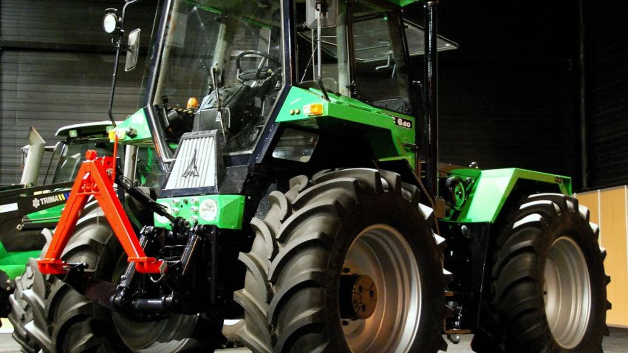 New and old on show at Deutz-Fahr’s ultra-modern factory
