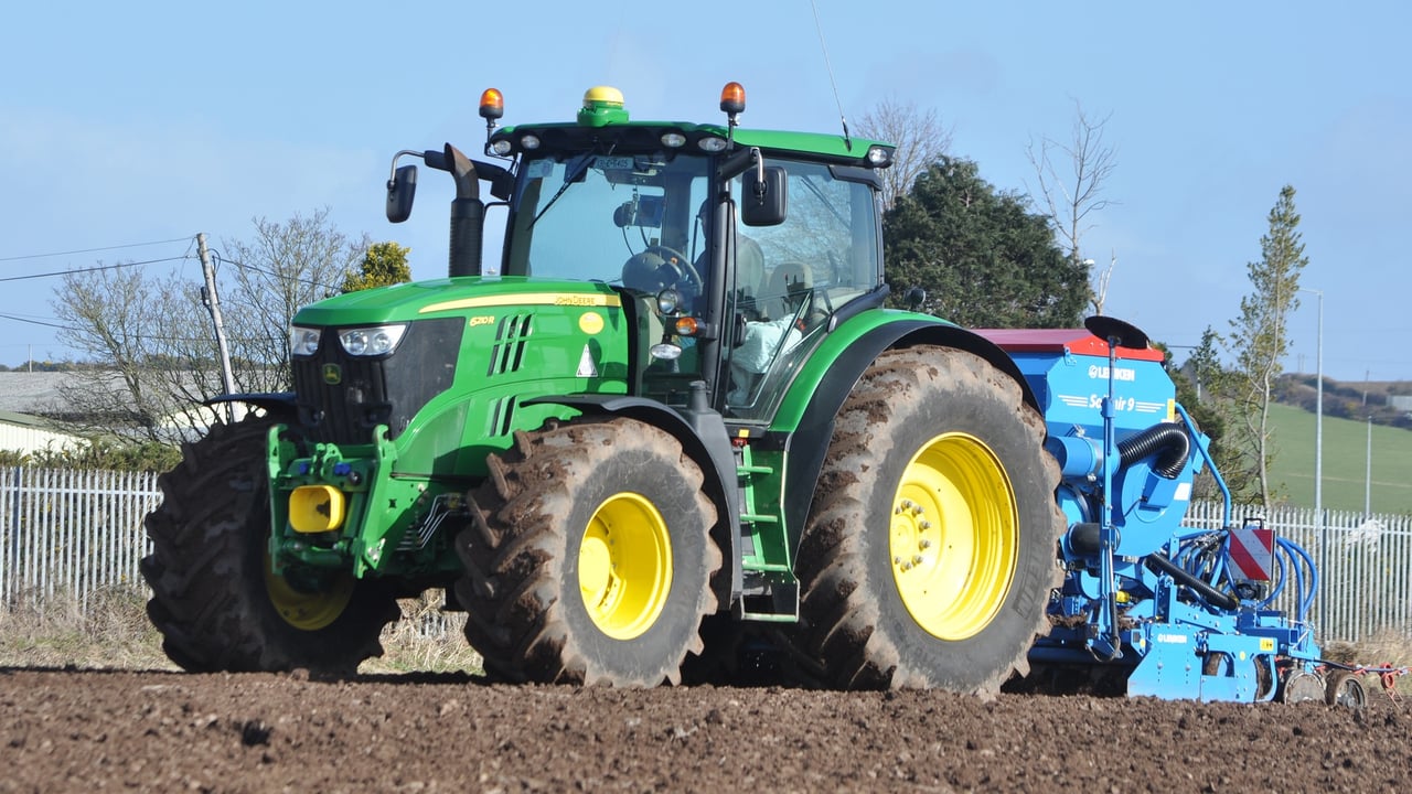 John Deere set for hi-tech showcase at Cereals 2017