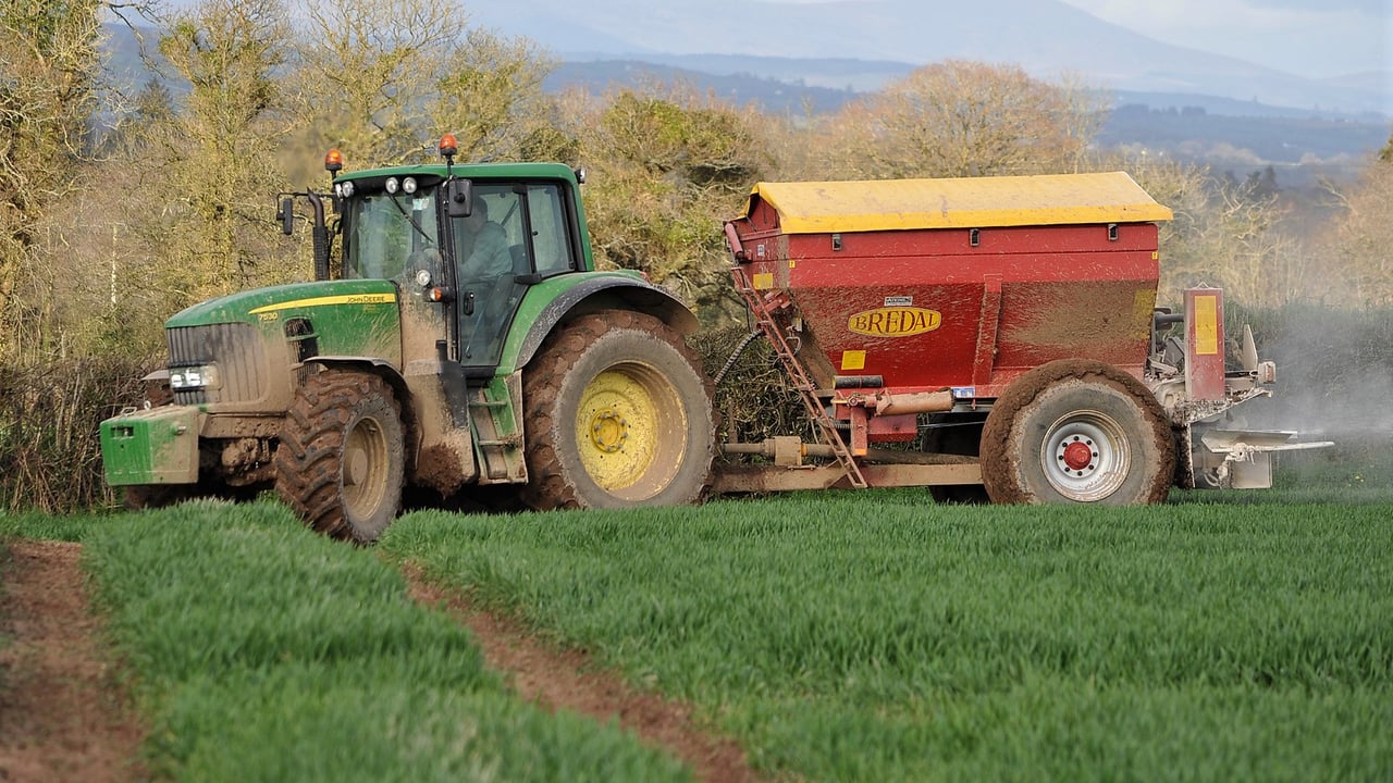 Can this ‘2-in-1’ Irish braking system keep trailed spreaders in tow?