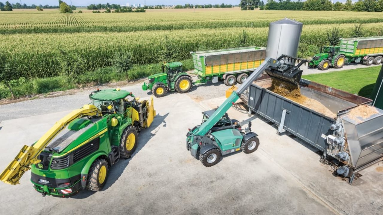 AgriScot: Flagship 970hp John Deere forager makes its public debut