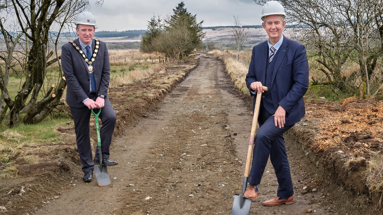Poots announces £500,000 support for ‘solar walk’ rural tourism project