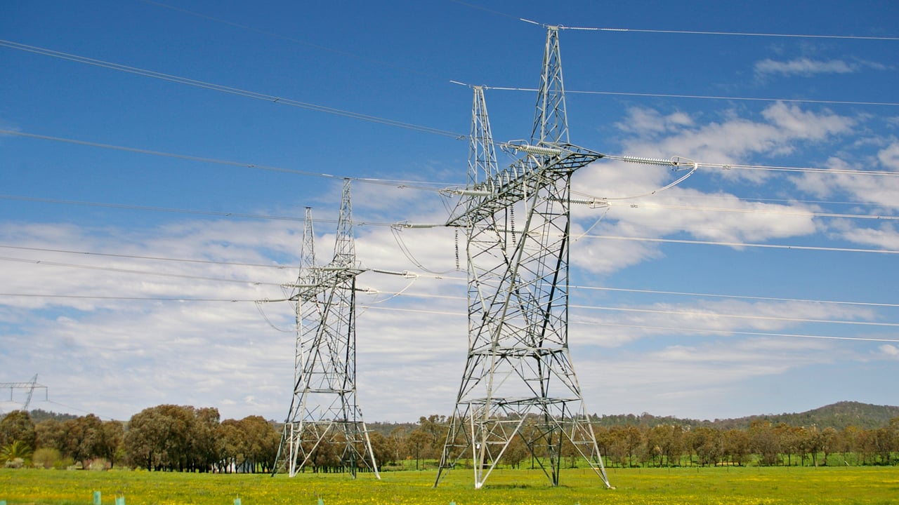 Households near pylons could save hundreds on energy bills