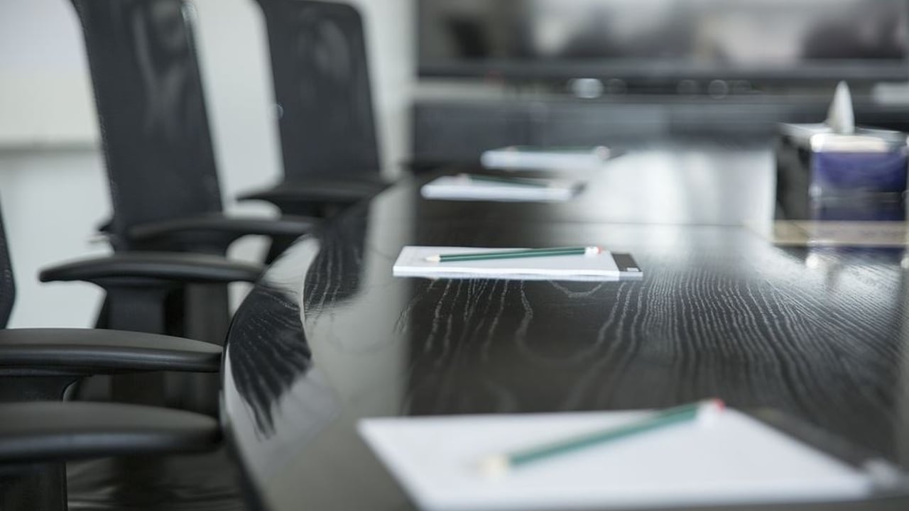 6 non-executive directors appointed to the Animal Health and Welfare Board