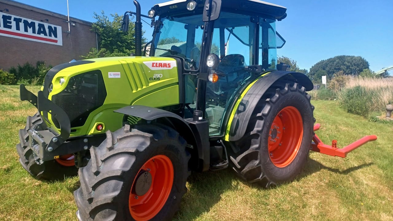 Large Dutch Claas dealer quits selling farm machinery