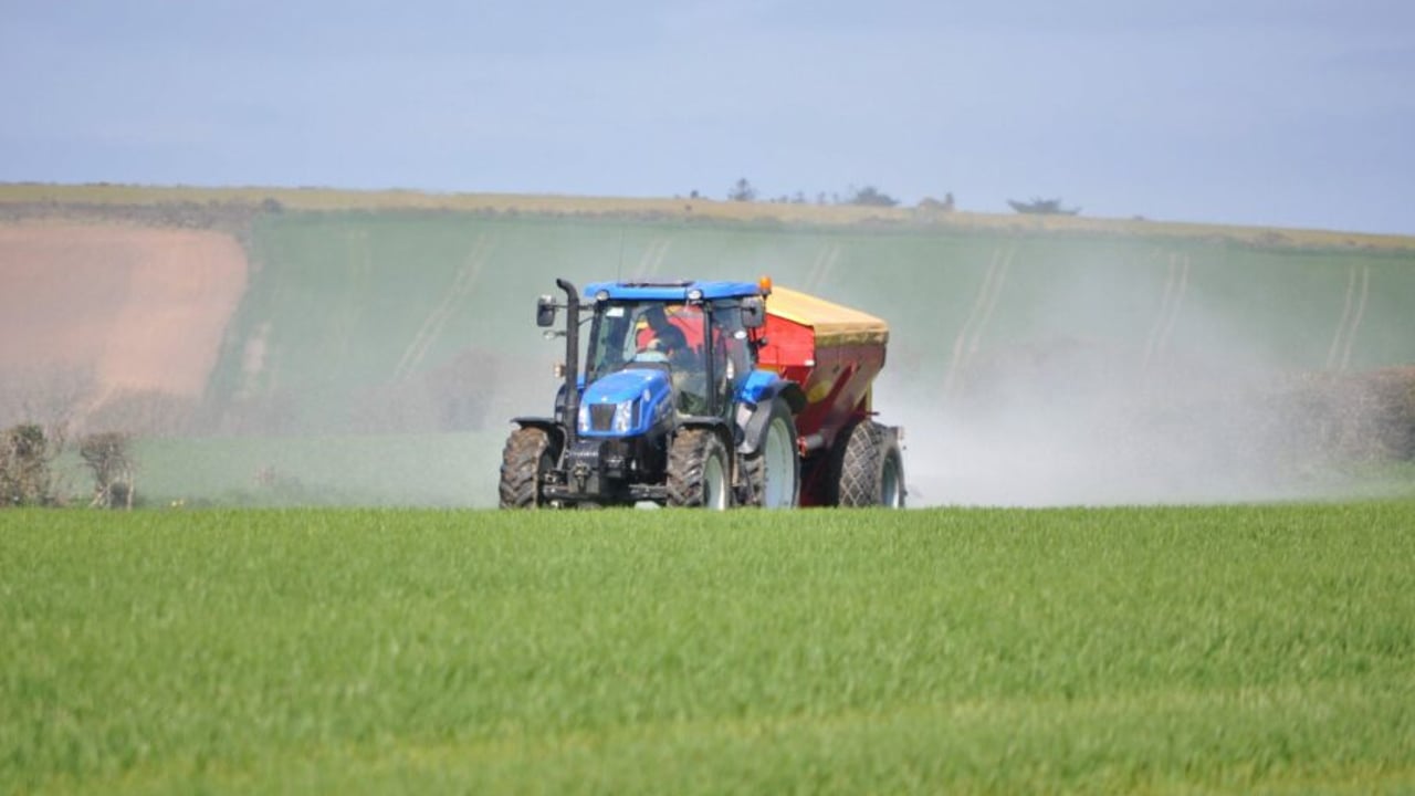 Strike averted at UK fertiliser factory as pay rise agreed