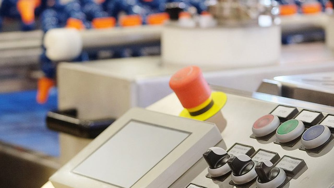 ‘Automation could solve the agri-food industry’s labour shortage problems’