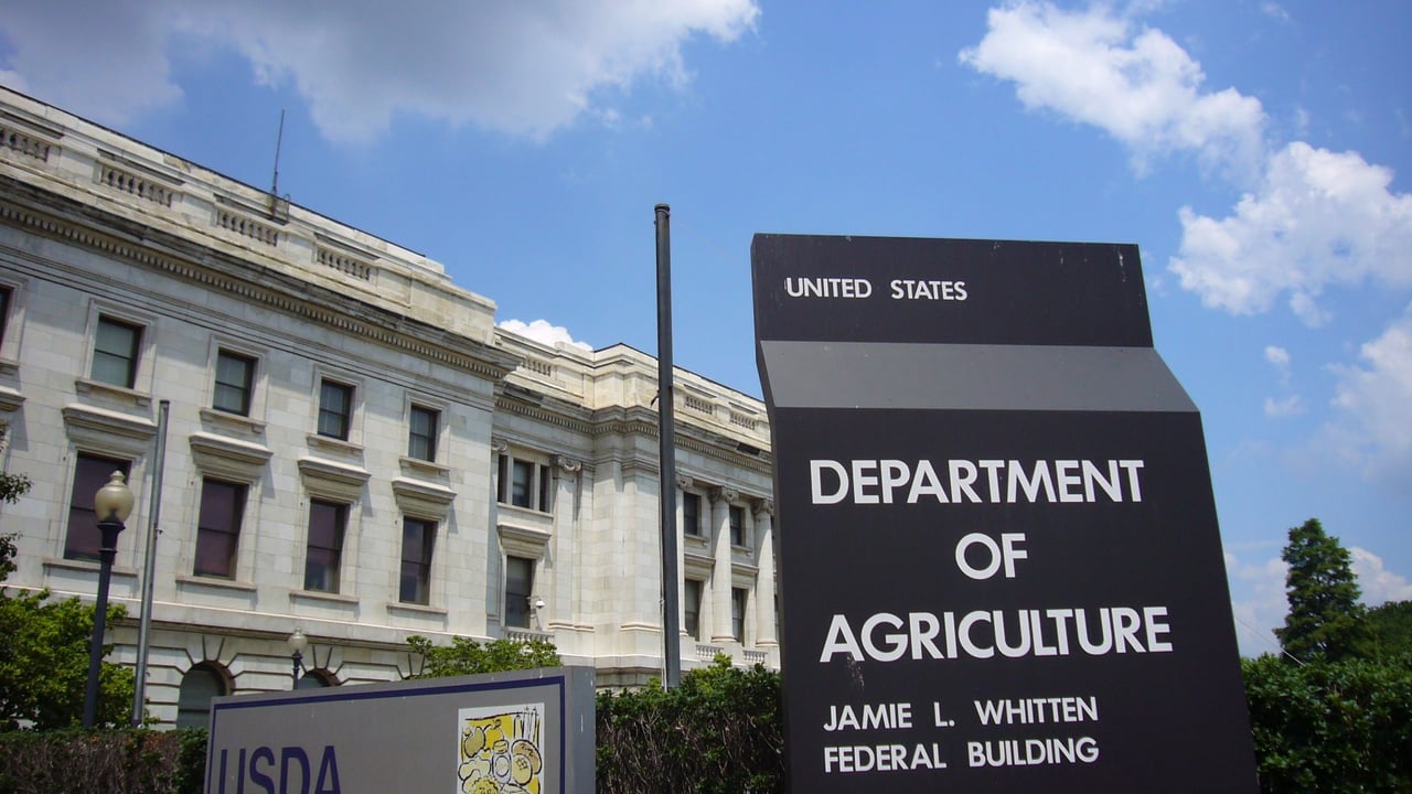 USDA to end taxpayer funding for solar on ‘productive farmland’