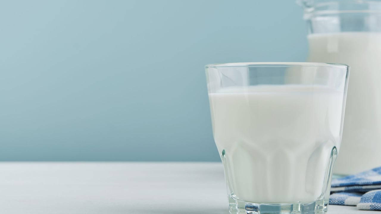 Research suggests nutrients in milk depend on label and calendar