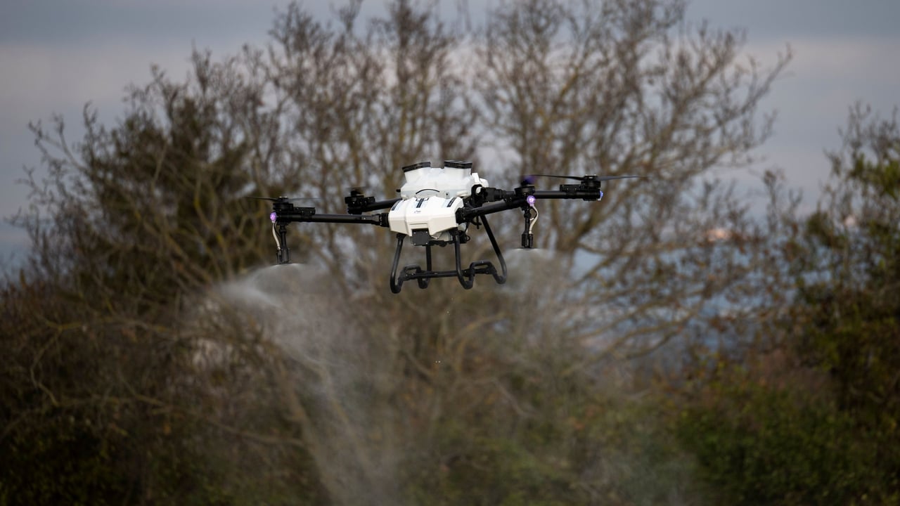 Global survey: Farmers cut costs but embrace new tech