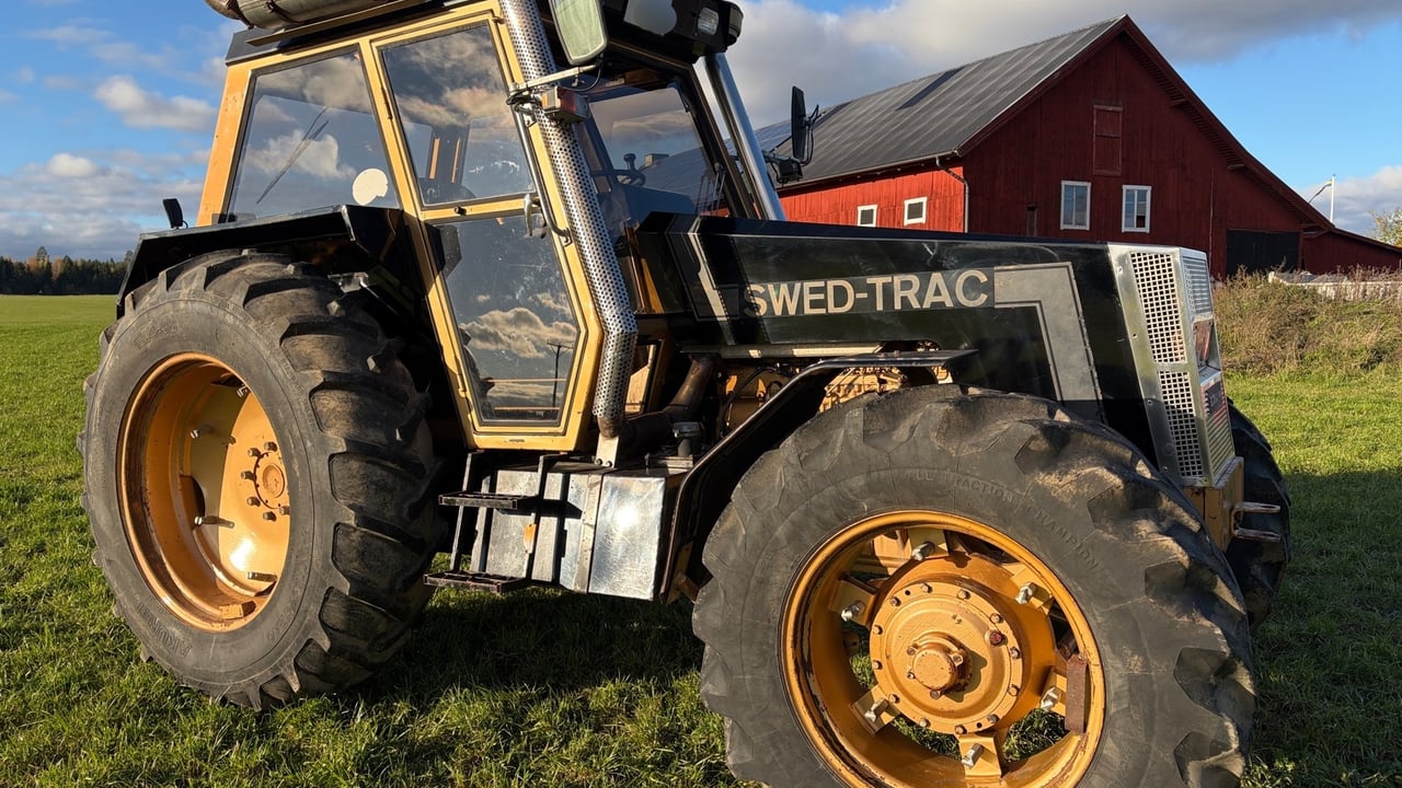 Rare Swed-Trac ‘tractor Ferrari’ with original parts up for auction