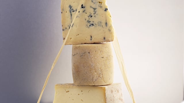 UK supermarket introduces more measures to support dairy farmers