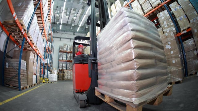Here’s how much milk powder is sitting in EU intervention stores