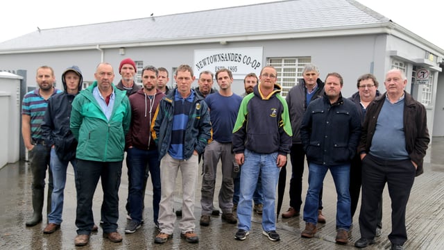Farmers protest at Newtownsandes Co-op