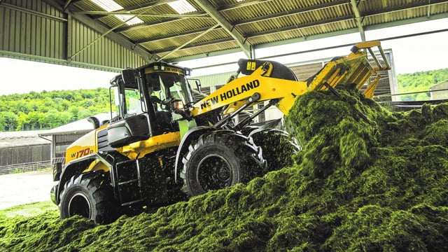 Coming to a silage pit near you? New Holland makes a big push for 2017