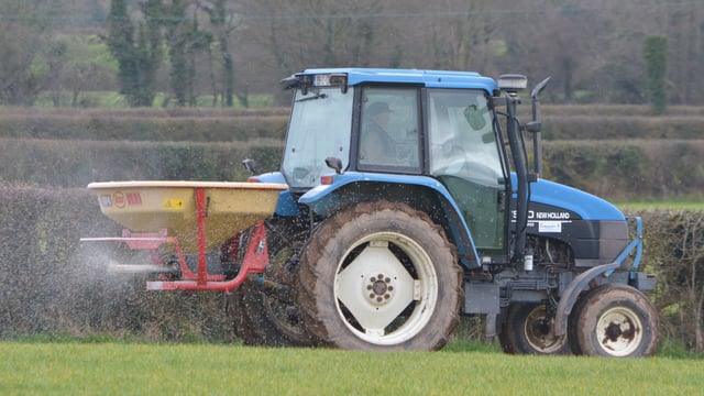 UK launches new clean air strategy – with clamp-down on ammonia emissions