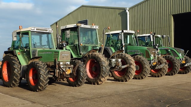 On-site tractor and machinery auctions ‘proving profitable’ across the water