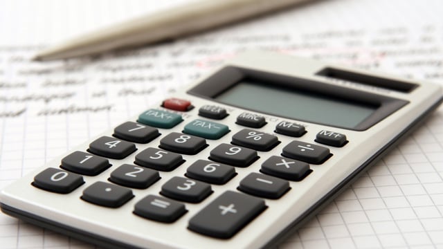 Farm tax expert: ‘Frightening’ amount of farmers spending tax money