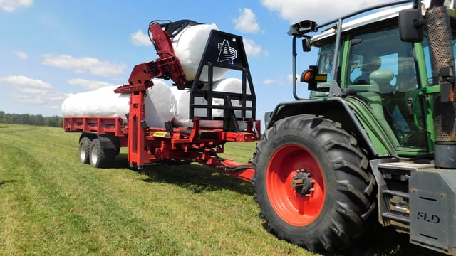 Video: Is this the best way to load and carry wrapped bales?