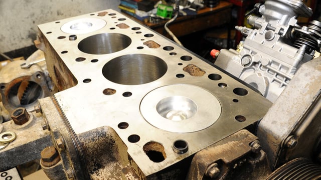 Trade focus: ‘Lifting the lid’ on what an engine specialist does
