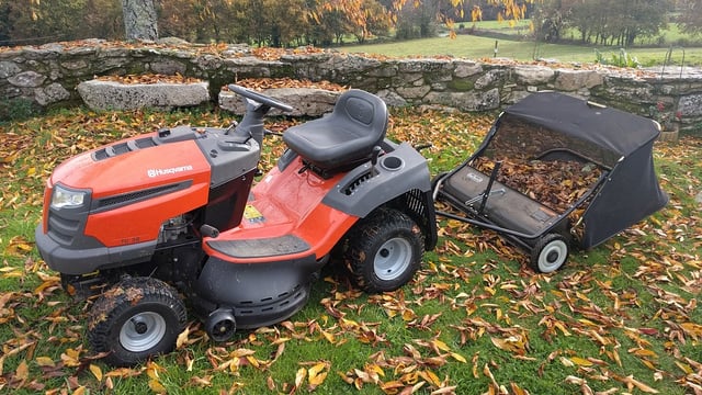 ‘Off-road quads and lawnmowers face insurance requirements’