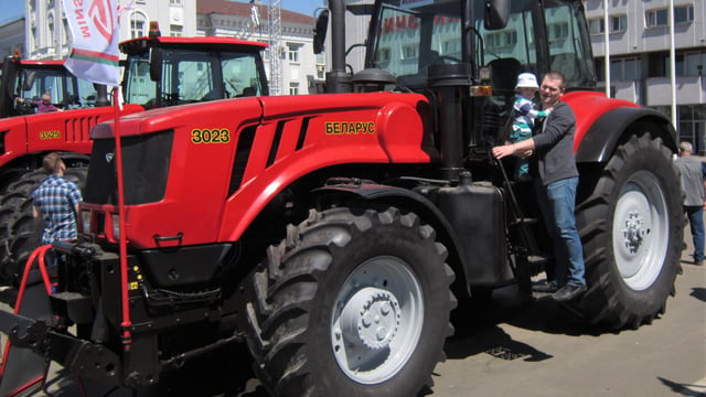 Electric-drive ‘gearboxes’ for tractors: Where to now?