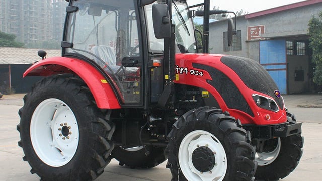Fancy a Chinese ‘Valtra’ look-alike?