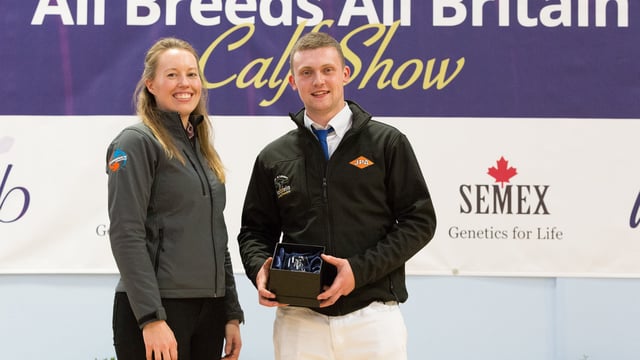 First ever Louise Hartley Award winner to tour West Wales