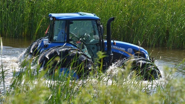 Divine inspiration? This tractor has a trick up its sleeve…