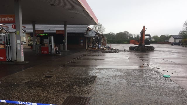 Thieves ‘caught in the act’ during rural ATM raid