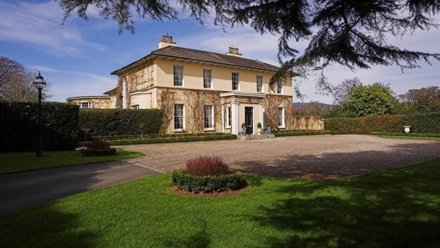 Dream property? Agricultural and sporting estate on 160ac for sale in the ‘Model County’