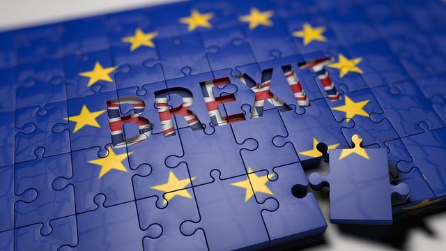 Decision to unilaterally extend Northern Ireland Protocol grace period deemed rash