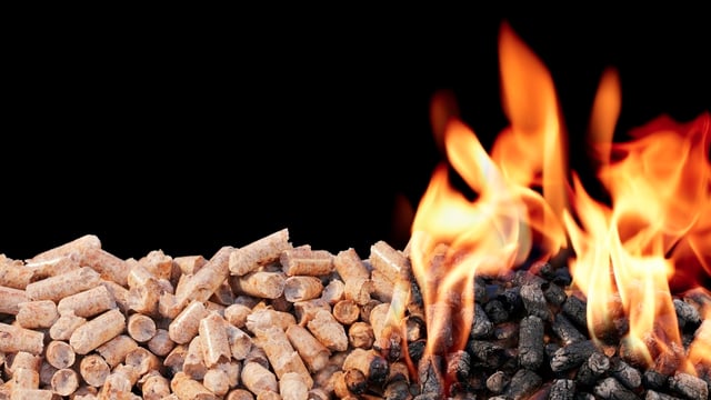 Calls for NI’s RHI scheme to remain open as Stormont examines options to wind scheme down
