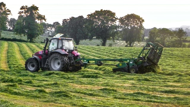 How to plan ahead to keep silage-making safe – NFU Mutual