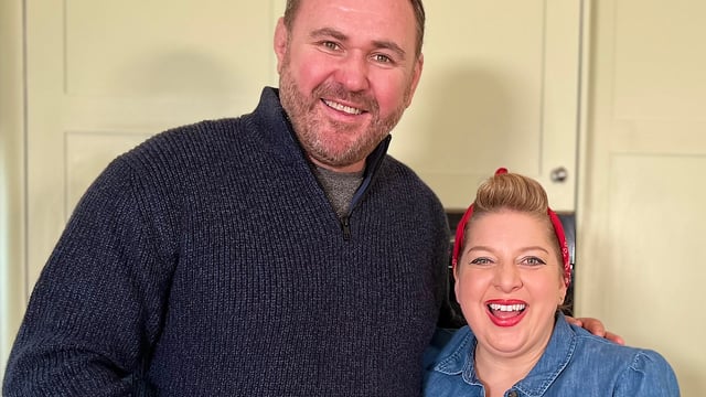 Rugby legend kicks-off Porc from Wales Week