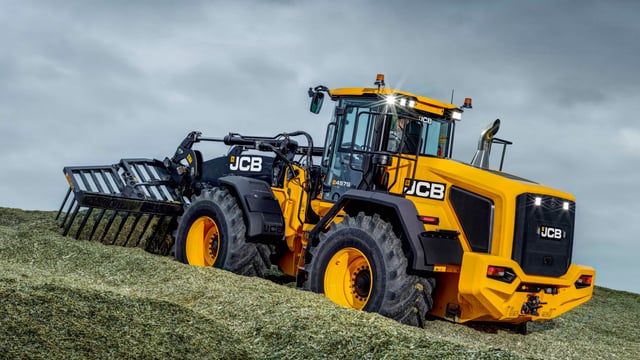 6t lift from JCB’s flagship farm loader