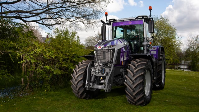 Massey Ferguson’s MF 8S gets special Jubilee makeover