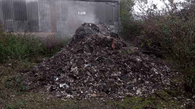 Waste disposal: Check the collection register and avoid fines