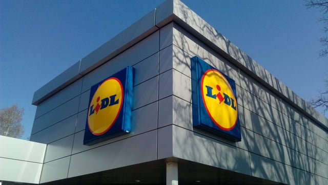 Lidl lifts fruit and veg purchase restrictions