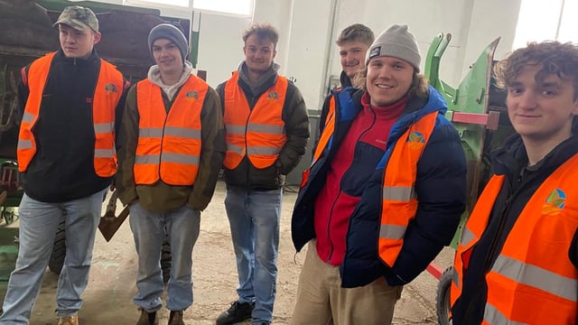 Farmers seek 4×4 vehicles to send to Ukraine