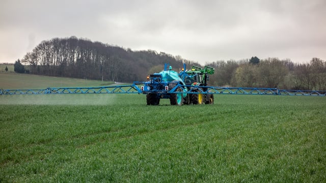 Farmers urged to join trial to shape UK carbon strategy