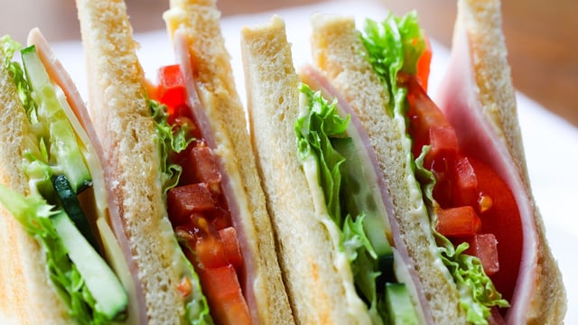 Food-to-go market to grow by 40% by 2028 – AHDB