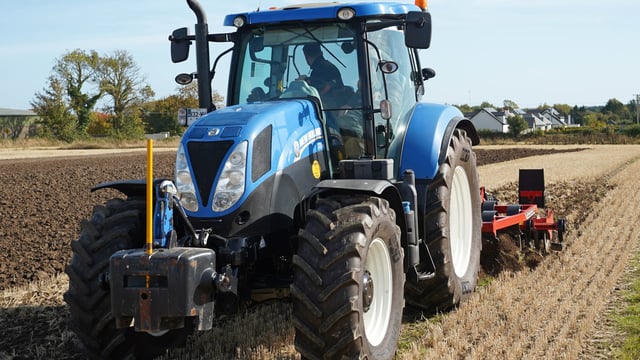 No mention of price cuts in CNH financial plans