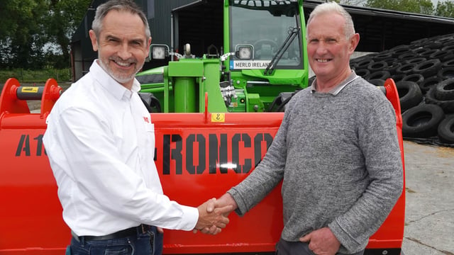 Ronco adds shear grab to Merlo Multifarmer telehandler prize