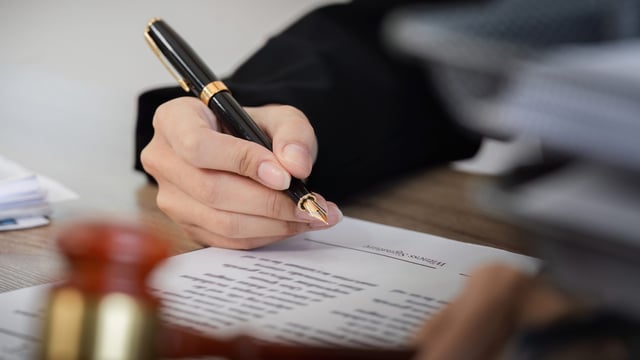 UK coroner wants ‘action’ after man died following tractor handbrake failure
