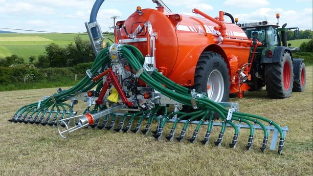 Machinery: Servicing the slurry tank ahead of the spring rush