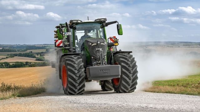 Fendt 832 Vario achieves ‘record result’ in DLG PowerMix test