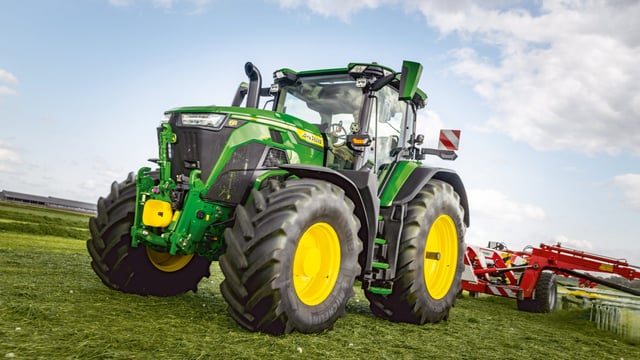 Farmers to gain control with John Deere AI assistant data tool